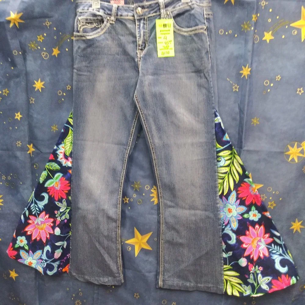 2170 Jeaniemade Size 12 New Directions Weekend Bell-Bottoms - Picture 1 of 5